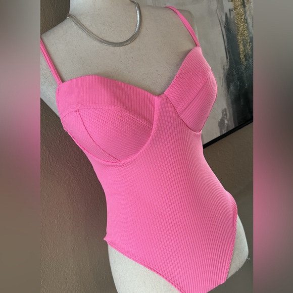 Barbie pink bralette bodysuit - Picture 4 of 14